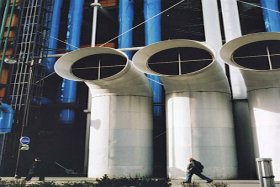 Ship ahoy - Centre Pomipdou's funnels