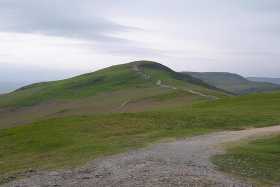 Across Skelgill Bank to Cat Bells