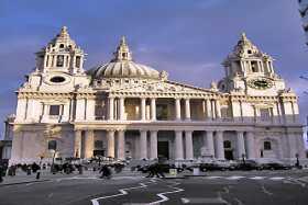 Sir Christopher Wren's masterpiece, St Paul's Cathedral