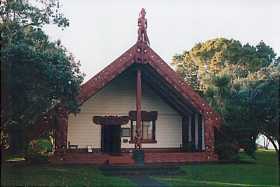 Carved Maori whare runanga (meeting house) at Waitangi