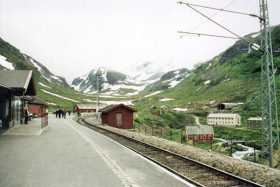 Myrdal station, where the Fl&aring;msbana meets Bergensbanen